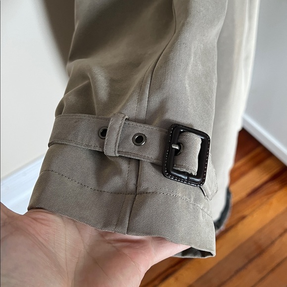 Vintage Hunt Club Double-Breasted Trench Coat | Men's Size 44 Reg | Khaki/Tan - Picture 4 of 8